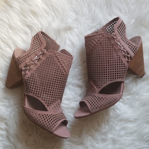 Vince camuto cone heel sandals - Picture 1 of 8